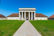 Bâtiment d'entrée