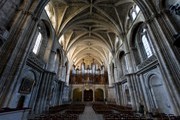 L'orgue à l'intérieur